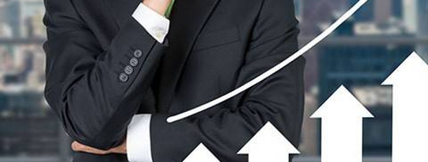 六盘水的朋友问：借呗不按时还款会影响征信么？